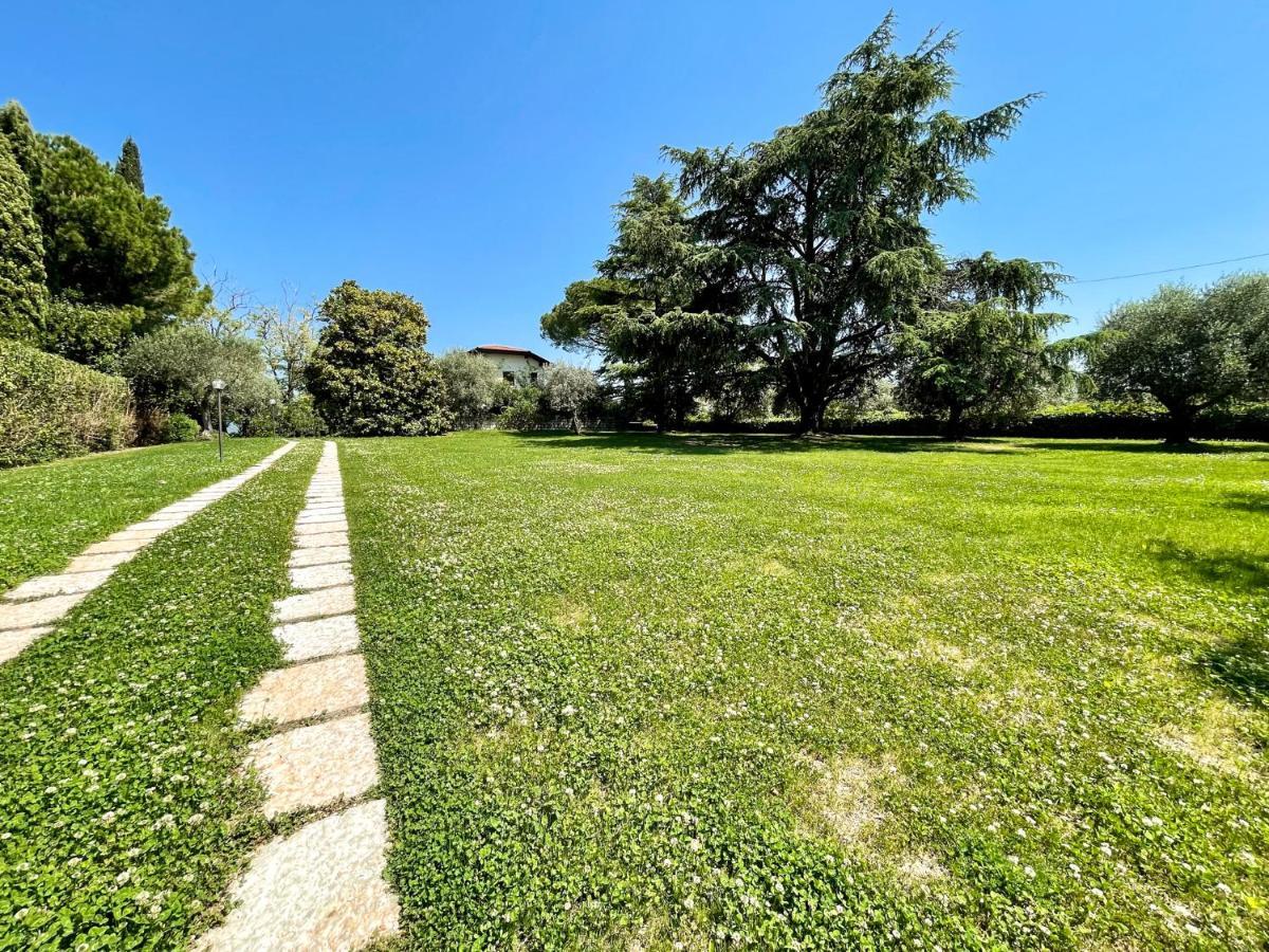 Villa Antonio San Felice del Benaco Eksteriør billede