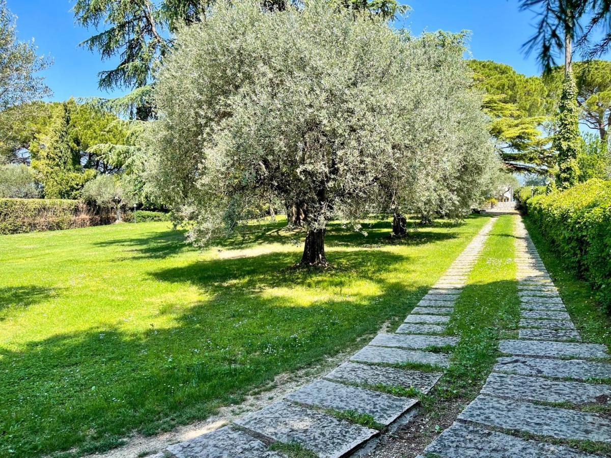 Villa Antonio San Felice del Benaco Eksteriør billede