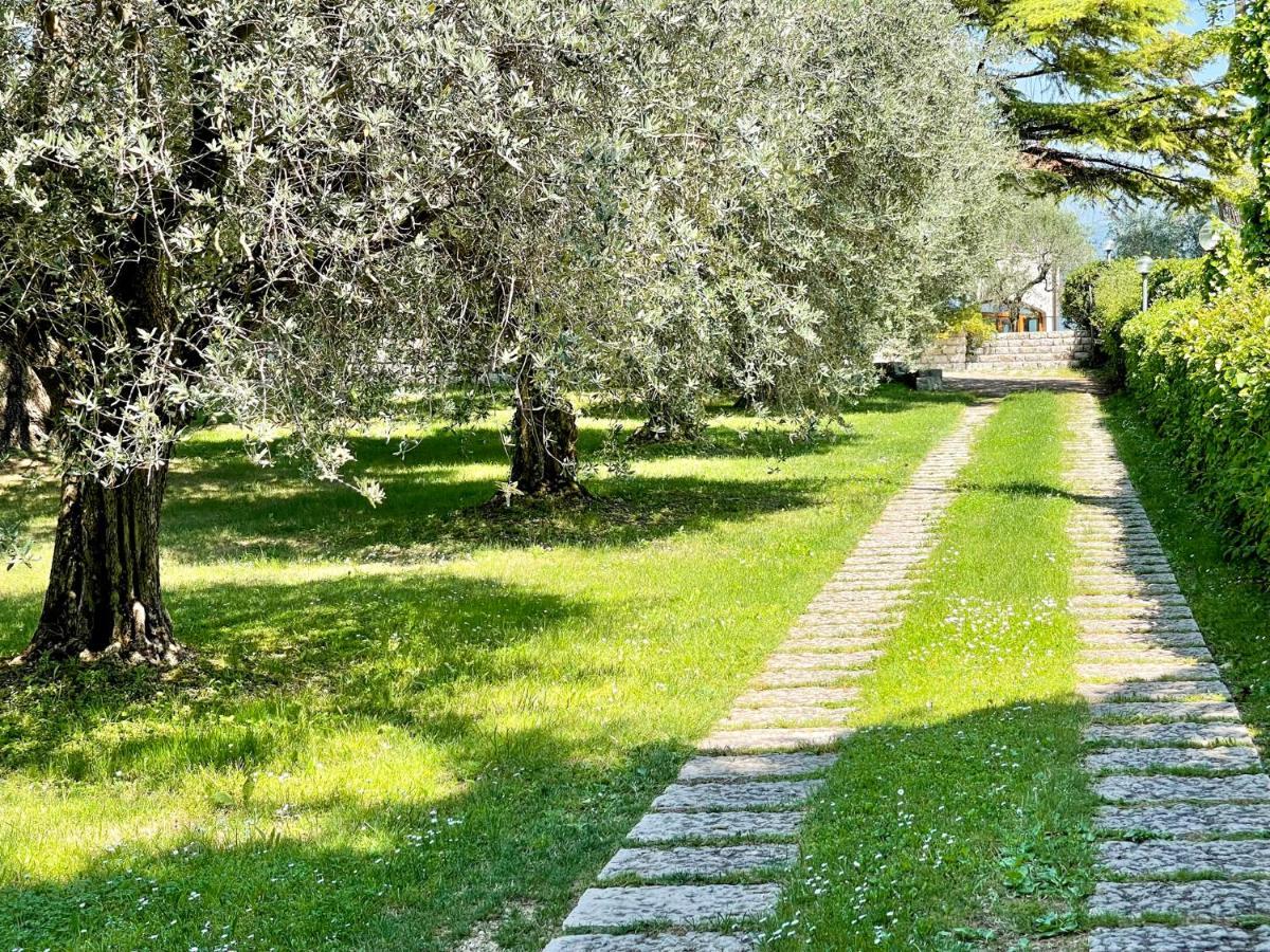 Villa Antonio San Felice del Benaco Eksteriør billede